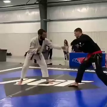 11K views · 224 reactions | flying Triangle ➡️ Loop Choke, by @claymayfield_bjj | Jiu-Jitsu Daily | Facebook