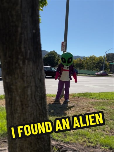 ALIEN SPOTTED IN PLEASANTON!!!👽👾 Spotted at Ken Mercer Sports Park harassing vehicles and pedestrians. #alien #pleasanton #ufo #trivalley