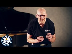 Longest continuous vocal note - Guinness World Records