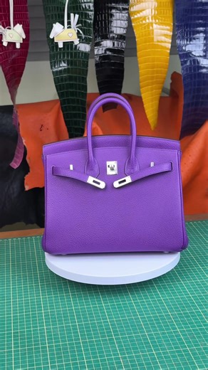 You should feel like to having a friend like this ! #handmade #designer #luxury #fashion #usa