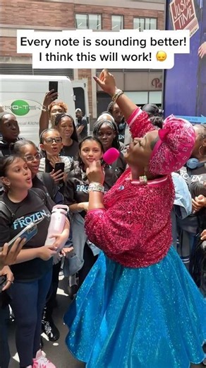 CHOIR Sings w/ Vocal Coach In TIMES SQUARE!😲💖🎶