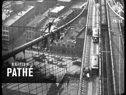 Pathe Cameramen Are Everywhere! Aka Painting Brooklyn Bridge (1920)