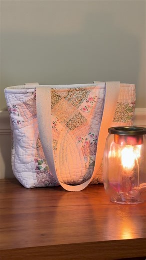Transform an Old Quilt into a Beautiful Tote Bag