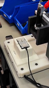 TOW-PRO LINK | COME MAKE A TOW-PRO LINK USB REMOTE HEAD WITH US Switch between proportional / user controlled modes & activate SwayStop™ Plus instantly all through the USB remote head allowing you to keep your hands on the wheels. Mode Switching: Instantly swap modes by holding the -/ buttons when stationary. Visual Feedback: A light bar displays controller gain settings and real-time braking force. No Vehicle Modification: 7-pin connection and USB A remote allow for simple, no-drill installatio