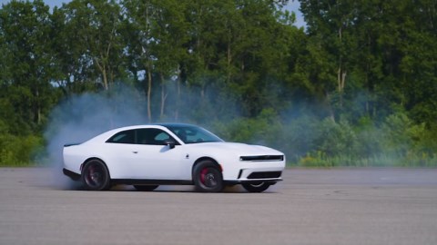 Electric Dodge Charger Daytona Scat Pack – Fratzonic Chambered Exhaust