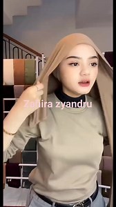 1.3M views · 17K reactions | Pashmina bahan kaos super Simple Pashmina HACK !! #tutorial #hijabkekinian #stylehijab #hijapashmina #hijaninstan #Reels #fypviral #videoviral | Zahira zyandru | Facebook