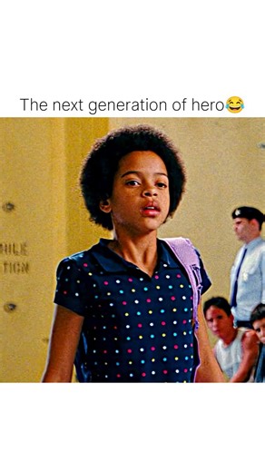 ツᎬℓเƶ፝֟αɓεƭɦꨄ᭄ on Instagram: "🎬Zoom (2006) , also known as Zoom: Academy for Superheroes, is a family superhero comedy starring Tim Allen as a former superhero called back to train a group of superpowered kids (Courteney Cox, Spencer Breslin, Kate Mara) to save the world from an alien threat, based on the graphic novel series. Directed by Peter Hewitt, the film was a critical and box office failure but features a notable cast and a premise about a reluctant hero mentoring young supers."