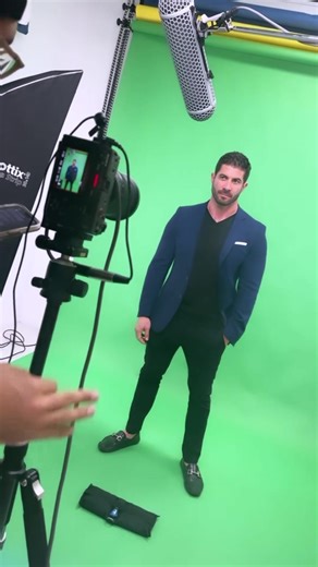 Potenciamos tu presencia en las redes con el asesoramiento de marketing que necesitas. Contáctanos 📲305-615 3493. . . . #yogoteam #marketingagency #marketingsolutions #marketingestrategy #yogomarketing #miamiagency #publicity #socialmedia #crm #socialmediacreator #socialmediaservices #comingsoon