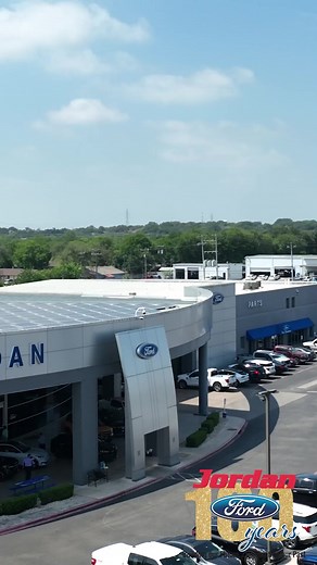 1K views | Check out this Edge Titanium with a 12 inch screen‼️Shop our inventory this weekend and never experience hidden fees! #jordanfordsa #sanantonio #edgetitanium | Jordan Ford | Facebook