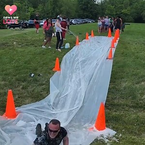 1M views · 10K reactions | How fun! An Ohio deputy couldn't back down from a dare to participate in students' slip-and-slide fun while he was at a school on Friday.  Read more: https://bit.ly/3x7317h | WLWT | Facebook