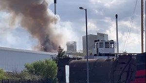 53K views · 453 reactions | A fire has broken out at Ardagh Glass in Irvine | Ayrshire Daily News | Facebook