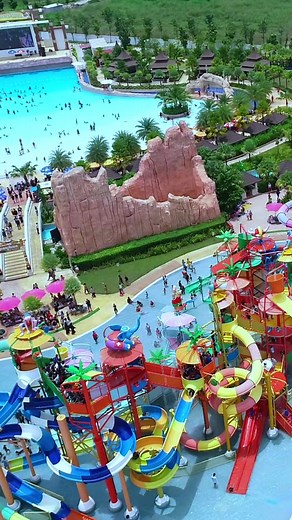 Garden City Water Park in Phnom Penh: Fun and Relaxation for All Ages