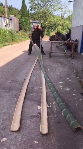 Bamboo Splitting Technique for Craftsmen