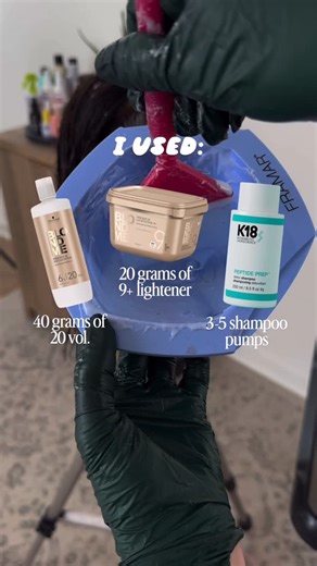 CARLY ZANONI • Color & Placement Expert For Hairstylists on Instagram: "📌 SAVE THIS IF YOU NEED A QUICK REFERENCE GUIDE FOR BLEACH WASHES! ➡️ One more thing: ✨ Remember that this is BLEACH. If you are doing this on a canvas that has multiple levels, keep in mind that it will lift everything (i.e. if you do this on a blonde with dimension hoping to slightly brighten the blonde you will also lift the dimensional pieces 😅) ✅ What questions do you have about this? Tell me below! ⚠️ BCU fam: I film
