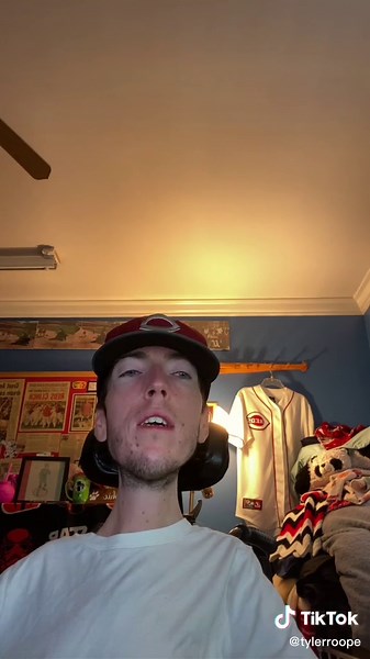 Screaming as loud as possible #fyp #storytime #comedу #spinalmuscularatrophy