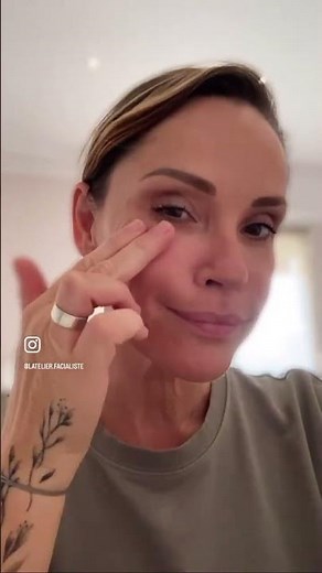 Poches sous les yeux : pratique le drainage lymphatique #yogaduvisage #automassage #facialist