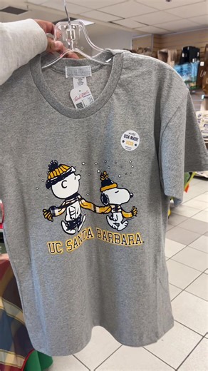 The perfect presents for christmas!☃️🎁 #ucsb #snoopy #ucsantabarbara #college #christmas