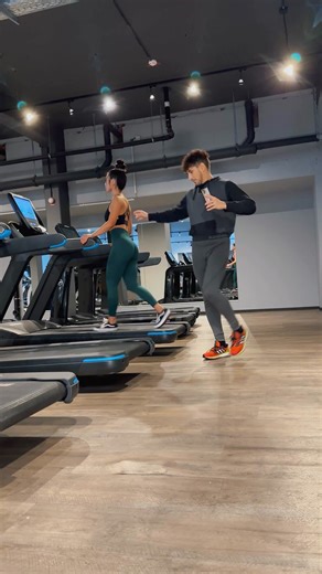 603K views · 9.2K reactions | When you try to get her number 若Tag a single person #mrsus #patrox #comedy #gymfail #lifehack #couplegoals #fitness | PATROX | Facebook