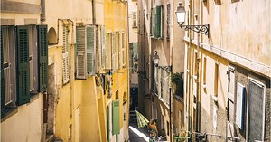 Contre les vagues de chaleur à répétition, sept techniques de climatisation « low-tech »