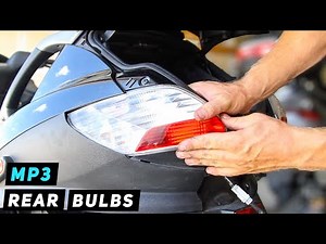 How to replace the rear light bulb on the Piaggio MP3? (with video)