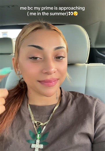 Ashton Taylor: Embracing Summer Vibes in My Prime