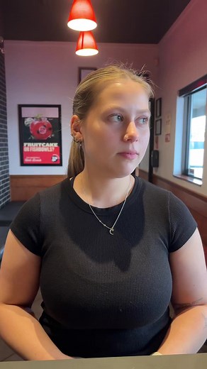 Always been a huge fan 😅 #funny #bostonpizza #fyp #restaurant #real