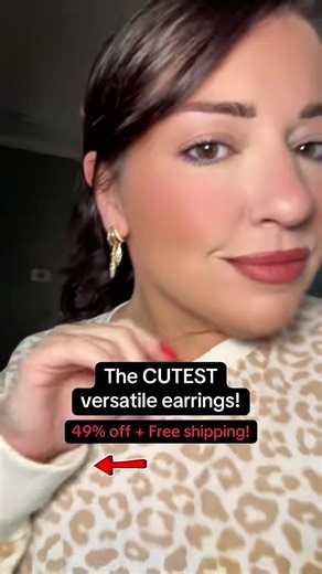 These gold huggie earrings look designer but cost way less. Triple dangling huggie earrings, trendy spike chain earrings, lightweight gold jewelry you can wear all day. They’re on sale and selling FAST. #TikTokShopFinds #JewelryTok #GoldEarrings #EverydayJewelry #OnSale