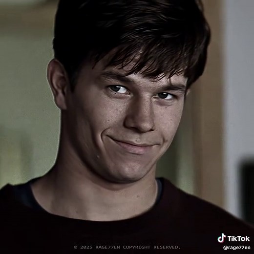 Mark Wahlberg's Memorable Scenes in Fear (1996)