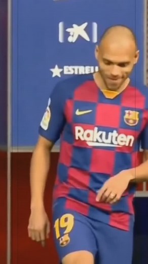 292 reactions · 4 comments | Absurdalne transfery!  załóż konto na playmaker.pro i przekonaj do siebie klub! #piłkanożna #transfer #pilkarz | PlayMaker.pro | Facebook