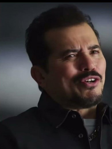 John Leguizamo talks about Romeo + Juliet 1996 & gas station scene