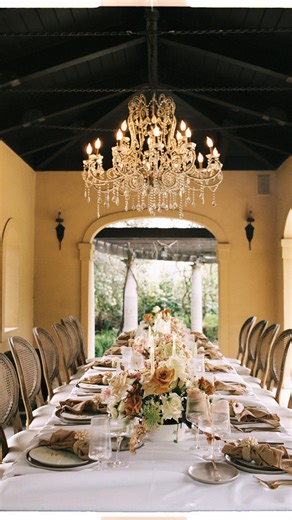 Bryce | Wedding Planning Tips on Instagram: "There are infinite ways to structure your ceremony entrance, but this is the one we see most often lately. Save this if you are planning your walk down the aisle & follow along for more wedding planning tips! 🤍 Planner @brycegaston.events Venue @etienneestate Lead photographer @bushwhacked BTS photographer @jannetphoto Florist @keithathomasdesigns Rentals @venturarental Dresses @edenaharon_hautecouture via @gbystylehouse by @chen_horesh Bridesmaids D