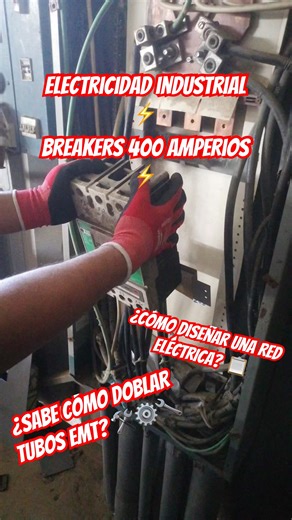 Red eléctrica de tipo Industrial con equipos ‪@eatoncorp‬