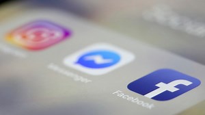 Facebook, Instagram suffer outages