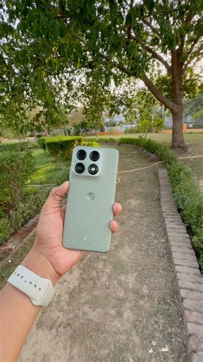 Motorola Edge 70 Pro 5G Review 🤩 Best 5G Phone Under 40000
