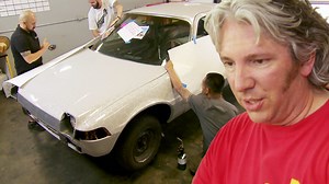 2.9K views · 50 reactions | AMC Pacer 75: "Atractivo" y "futurista", así lucirá este auto con su renovada carrocería que es sometida a un profesional trabajo de vinilo 朗 #JoyasSobreRuedas | Discovery Turbo | Facebook