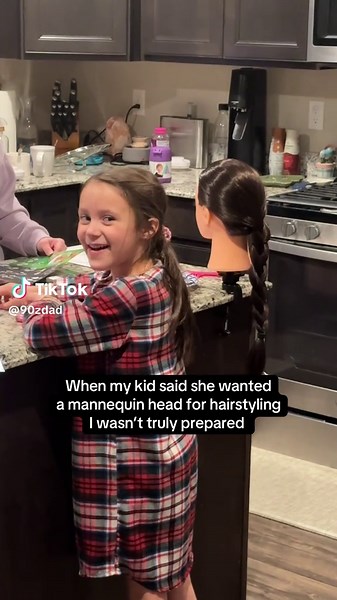 #maniquin #hairstylist @Aryn | Mannequin Head