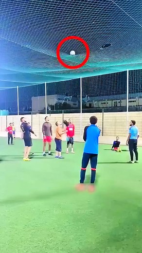 Football master 😎 | Seconds Vid