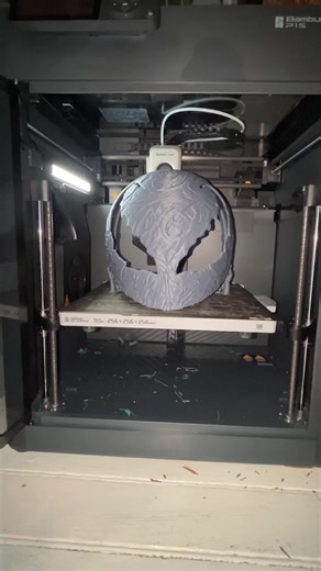 Venom 3D Helmet: Next Step in Painting