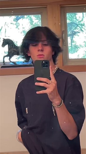 Asian Surfer Curtains Hair Tutorial