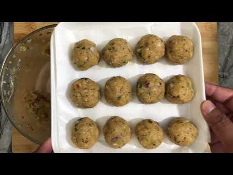 Chicken Kofta Recipe - Soft and Juicy Kofta Banane Ka Tarika | Chicken Meatballs Curry by Brown Chef