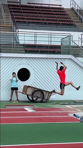 【陸上TR】走り幅跳びの助走のコツを探る#走り幅跳び #全助走 #助走トレーニング #コツ#陸上トレーニング #跳躍のコツ #助走の極意 #走幅跳の基礎 #踏切のポイント #スピード維持