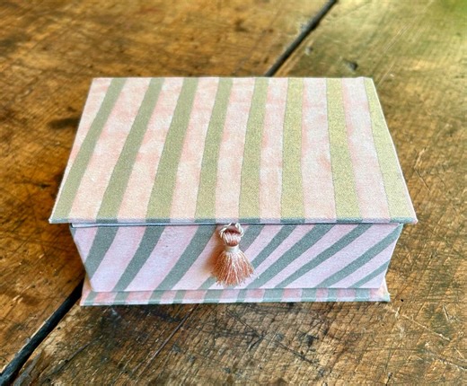 Medium Fortuny Fabric Covered Box in Delphi Pink Moonstone and Silver - Etsy