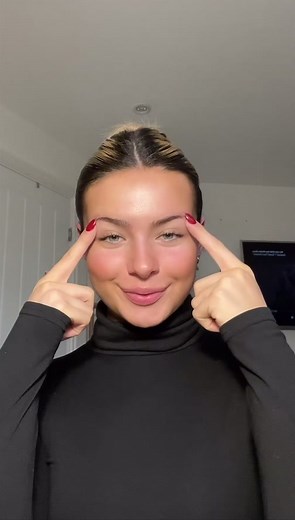 Our Iconic Wunderbrow Eyebrow Gel https://www.wunderbrow.com/collections/brows/products/wunderbrow-eyebrow-gel | Wunderbrow