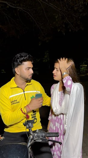 Vandana ko pata chal gaya main ye kaam karta hu 🥹❤️‍🩹 #youtube #couple