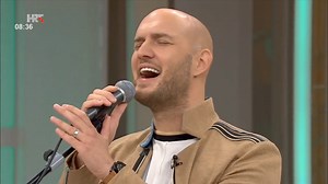 2.6K reactions · 182 shares | Prije točno godinu dana svjetlo dana ugledala je ova predivna pjesma koja je vrlo brzo našla svoj put do puno Vaših srca, što me kao autora čini najponosnijim na svijetu. #OnoNesto  | Marko Škugor | Facebook