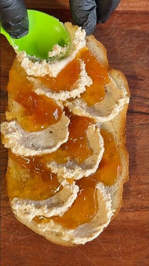 Peach Crumble Dream Toast 🍑✨