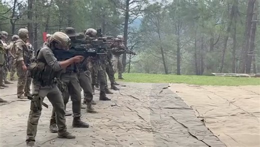 392K views · 8K reactions | US army train with Indian special forces  | Indian Defence Now | Facebook