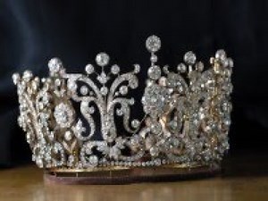 The Queen's Treasury documentary by Patrick Voillot