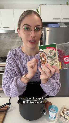 5-Ingredient Slow Cooker Beef Stroganoff