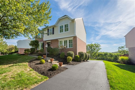 114 Pine Creek Dr, Peters Township, PA 15367 - MLS 1746898 - Coldwell Banker